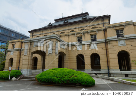 舊京都府本館新葉新綠 舊京都府本館新葉新綠 104050027