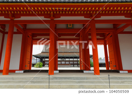 京都御所走廊嫩葉和新綠 104050509