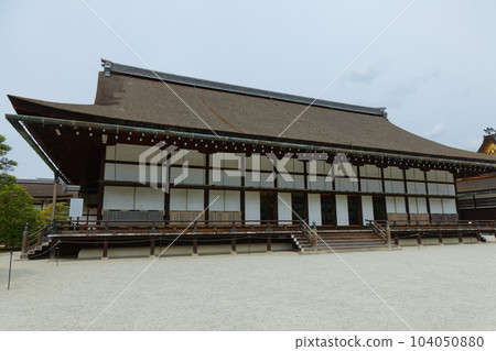 Kyoto Imperial Palace Kogosho Young leaves and fresh greenery 104050880