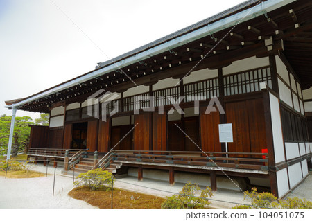 Kyoto Imperial Palace Gosanma Young leaves and fresh greenery Kyoto Imperial Palace Gosanma Young leaves and fresh greenery 104051075