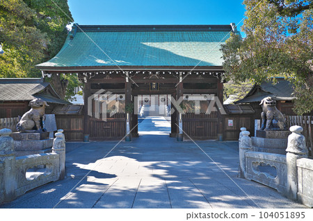 [Iwashio Hachiman Shrine] Miyawaki Town, Takamatsu City, Kagawa Prefecture 104051895