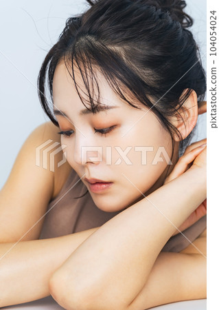 Women's beauty, skin care, cosmetics image Women's beauty, skin care, cosmetics image 104054024