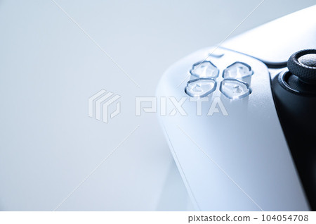 Game controller_white background 104054708