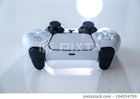 遊戲控制器_白色背景 104054709
