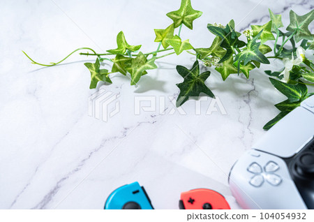 Game controller_white background 104054932