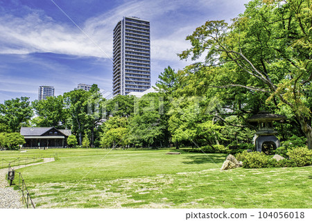 Former Iwasaki-tei garden, Tokyo, garden view, national important cultural property Former Iwasaki-tei garden, Tokyo, garden view, national important cultural property 104056018