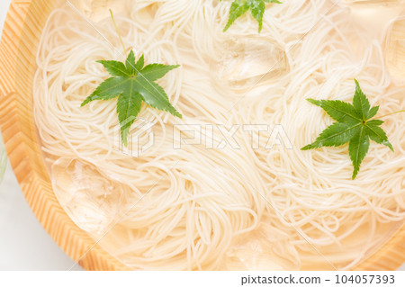 麺 104057393