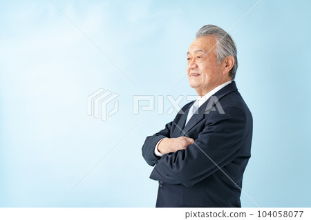 Businessman senior portrait Businessman senior portrait 104058077