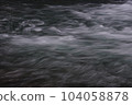 山間溪流 104058878