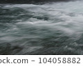 山間溪流 104058882