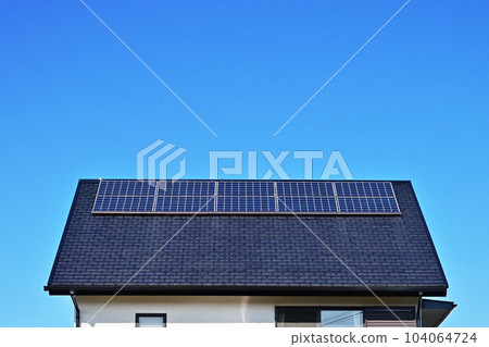 Solar panel and housing Housing and solar power generation Ecology image Image material 104064724