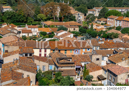 Small Houses And Narrow Alleys In The Downtown Of Ancient City Carcassonne In France 104064977