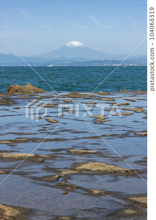 Sagami Bay and Mt.Fuji from Enoshima Sagami Bay and Mt.Fuji from Enoshima 104068319