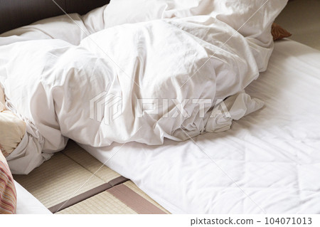 被褥和折疊 被褥和折疊 104071013