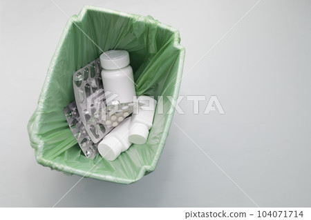 Template Trash Bin, Basket Full Of Medication, Supplement. Pills, Tablet Bottles, Empty Capsule Pastilles. Medical Waste, Drug Consumption Concept. Pharmacy. Horizontal Plane Copy Space For Text. Template Trash Bin, Basket Full Of Medication, Supplement. Pills, Tablet Bottles, Empty Capsule Pastilles. Medical Waste, Drug Consumption Concept. Pharmacy. Horizontal Plane Copy Space For Text. 104071714