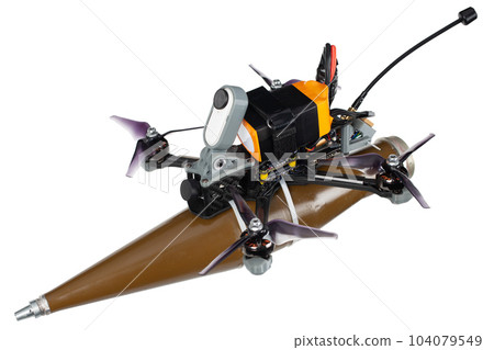Military FPV drone with anti tank RPG warhead - lowcost loitering munition for modern war Military FPV drone with anti tank RPG warhead - lowcost loitering munition for modern war 104079549
