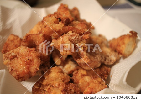 Healthy fried chicken breast 104080812