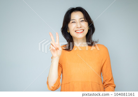 50歲的女性 50歲的女性 104081161
