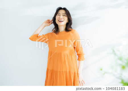 50歲的女性 104081183