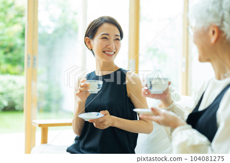 Family of living room Family of living room 104081275