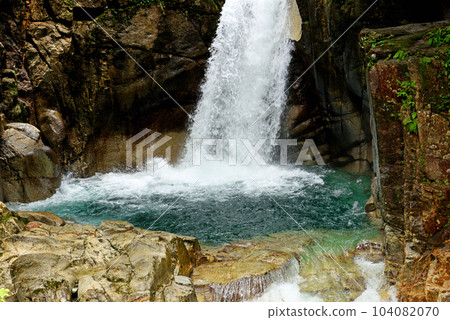 中津川著名的龍神瀑布 104082070