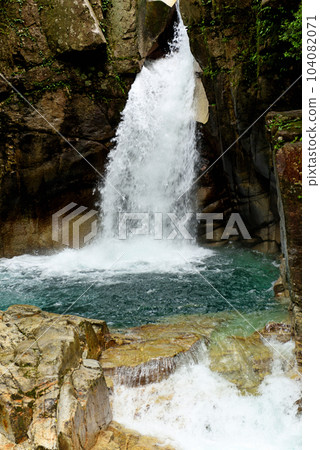 中津川著名的龍神瀑布 104082071