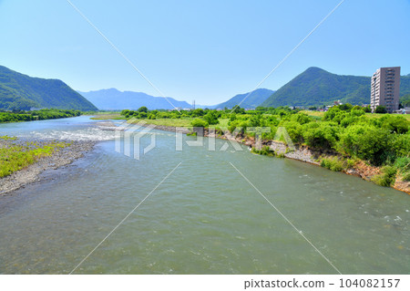 Manyobashi / Looking upstream from the Chikuma River (Chikuma City, Nagano Prefecture) [June 2023] 104082157