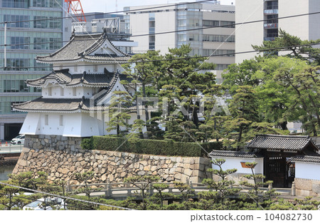 高松城址和高松市（砲塔和大手門） 104082730