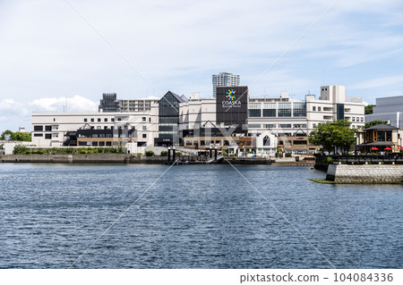 Khoska Bayside Stores Full view 104084336