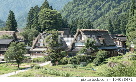 Gokayama / Ainokura Gassho-zukuri Village (Summer) 104088471