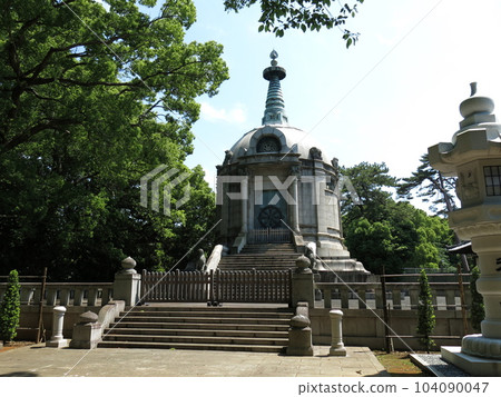 The Holy Church Hall of Nakayama Hokekyoji Temple 104090047