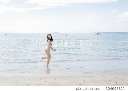Beautiful Japanese women 104092811