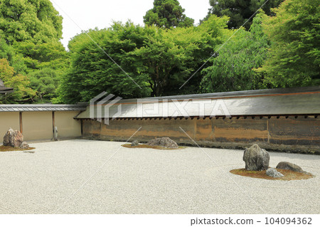 World Heritage Kyoto Ryoan-ji Rock Garden (hojo garden) World Heritage Kyoto Ryoan-ji Rock Garden (hojo garden) 104094362