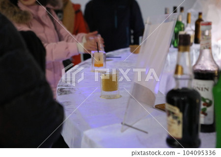 ice sculpture ice sculpture 104095336