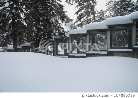 Snow cover 104096759