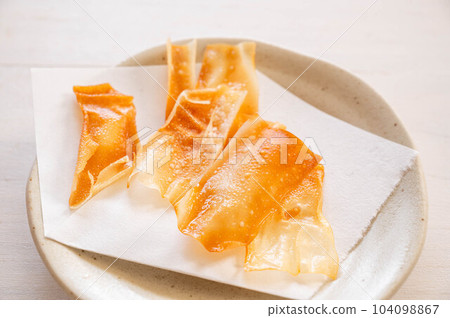 fried wonton skin fried wonton skin 104098867