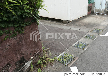 拐彎處危險 104099084