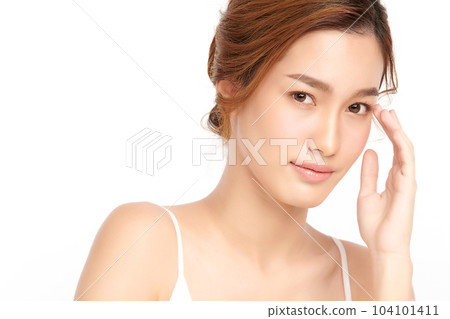 Beautiful young asian woman with clean fresh skin on white background, Face care, Facial treatment, Cosmetology, beauty and spa, Asian women portrait. 104101411