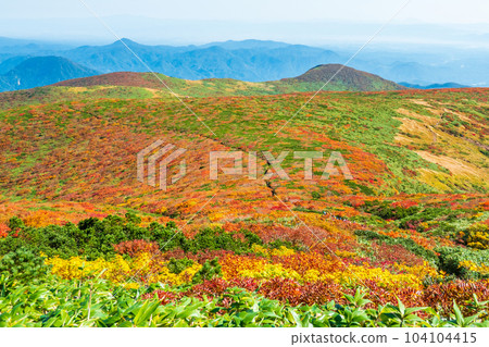 Kurikoma Mountain Climbing in Autumn (Ubanuma Course) Kurikoma Mountain Climbing in Autumn (Ubanuma Course) 104104415