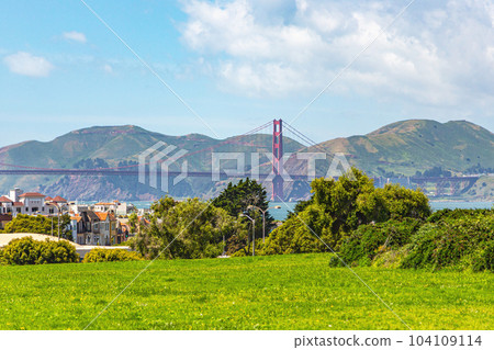 San Francisco with the Golden Gate Bridge in the background 104109114