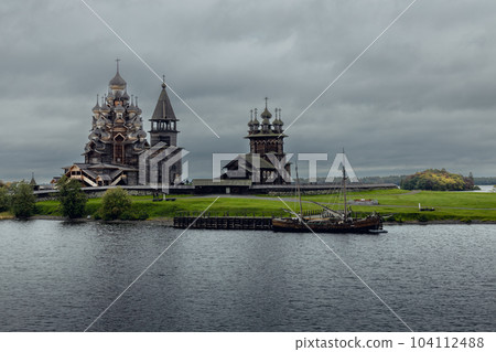 Russia. Kizhi Island on Lake Onega. Wooden domes of the architectural ensemble Kizhi Pogost 104112488