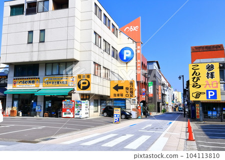 [Kagawa Prefecture] Kotohira-gu Shrine in the early morning (Entrance street to Omotesando, Cannabis Kotohira Koda Line) 104113810