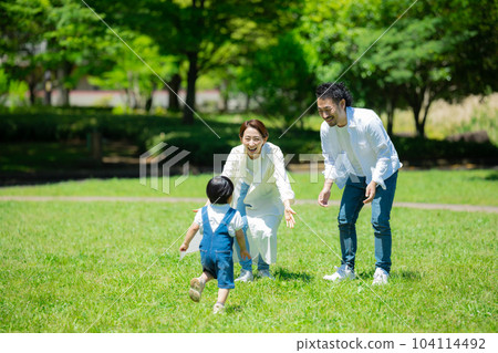 Fresh green family　 104114492