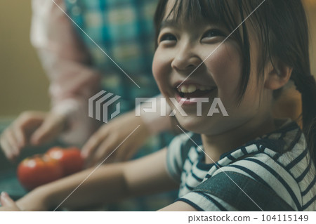younger, girl, young girl 104115149