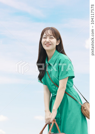 Girls travel image Girls travel image 104117578