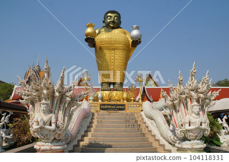 The statue of the temple "Wat Sakhara" in Samut Prakan province near Bangkok, Thailand 104118331