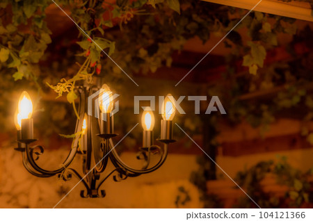 Chandelier 104121366