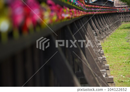 Ono castle town during the rainy season 104122652