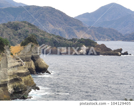 靜岡縣 堂島 從人行道上看到的蛇島景色 2 月 靜岡縣 堂島 從人行道上看到的蛇島景色 2 月 104129405