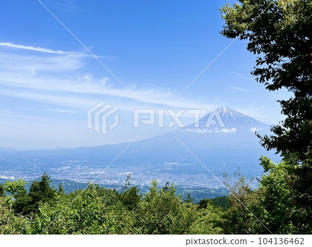 富士山和城鎮風光 富士山和城鎮風光 104136462